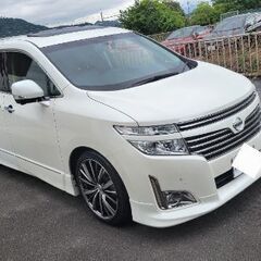 エルグランド✨ハイウェイスターアーバンクロム ブラックレザーの画像