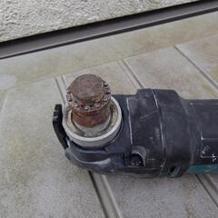 マキタ 14.4v マルチツール バッテリー付きの画像