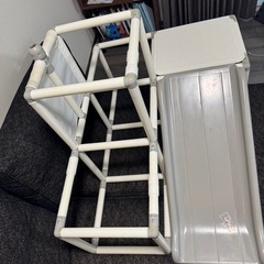 子供用ジャングルジムの画像