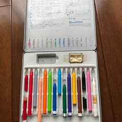 【取引中】サクラクーピーペンシル15 色鉛筆　の画像