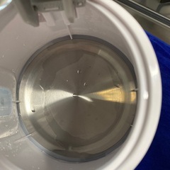 電気ポットの画像