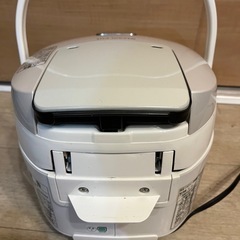 炊飯器　圧力&スチームIH　の画像