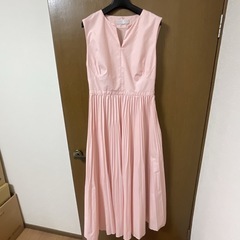CELOFORDのプリーツワンピースです☺️の画像