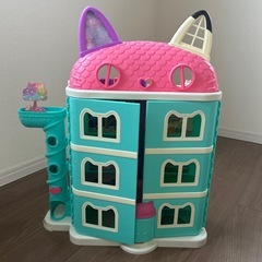 ギャビーのドールハウス　　