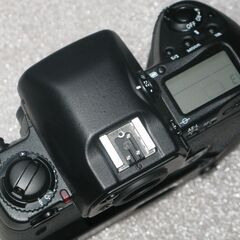 ニコン Nikon  F５ ボディ フィルムカメラの画像