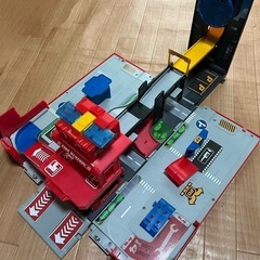 FAST LANE トミカ　ミニカー用 消防署　ヘリポート