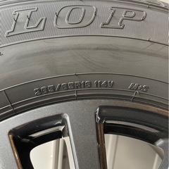 
新品　純正　ランクル250 タイヤ　ホイール付きの画像