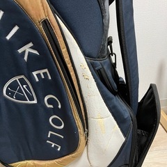 NIKE ゴルフバックの画像