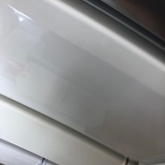 安心の6ヶ月保証付　　MITSUBISHI 2ドア冷蔵庫　2019年製　168L 表面割れ　ヘコミ有取りに来れる方限定の画像