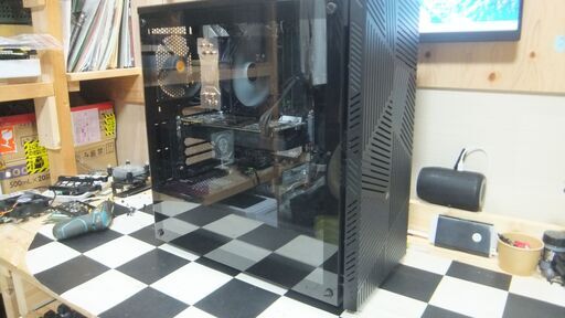 ゲーミングPC Core i7 6700K  GTX1070Ti搭載マシン