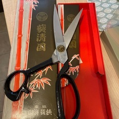 ちりめんキットと洋はさみのセットの画像