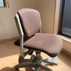 ITOKI製　デスクチェア