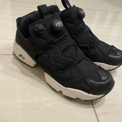 Reebok Insta Pump ブラック23.5