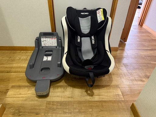 【良品】RECARO チャイルドシート 新生児〜4才