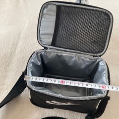  　中古ナイキ　クーラーバックの画像