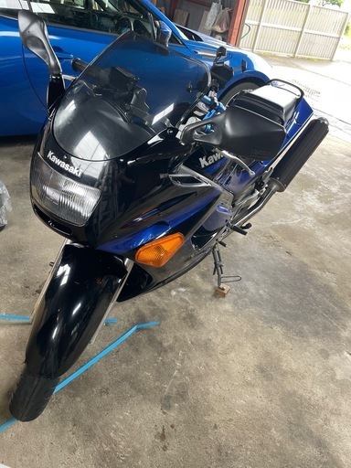 カワサキ kawasaki ZZR250