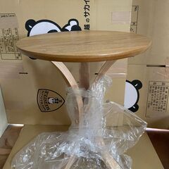 2点目 新品未使用品♪ サイドテーブル 定価￥10000　ライト...