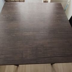 ダイニングテーブル