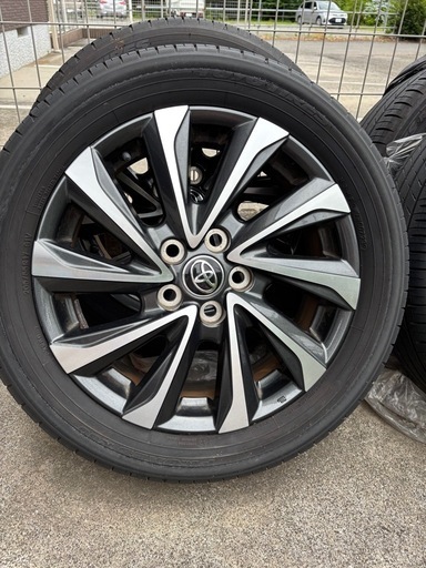 トヨタ 新型ヴォクシー ホイール