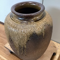 陶器製大甕【町田市再生家具】　250788の画像