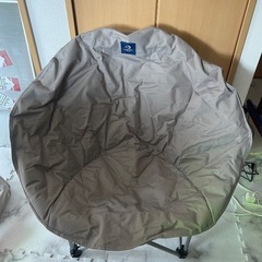 2脚セット売りホールアース（Whole Earth）マーメイドチェアの画像