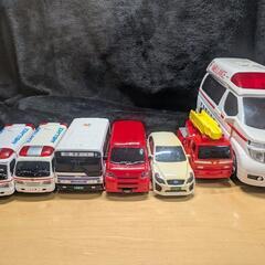 働く車　大き目な車のおもちゃの画像