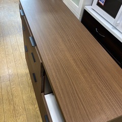 ⭐️人気⭐️NITORI エトナ キッチンカウンター ブラウン 取手付き モダン No.2226 NHの画像