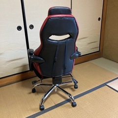 ゲーミングチェア　椅子の画像