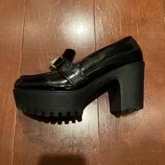 厚底ローファー チャンキーヒールの画像