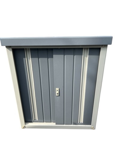 山善 スチール物置 グレー 2段棚付き ベランダサイズ