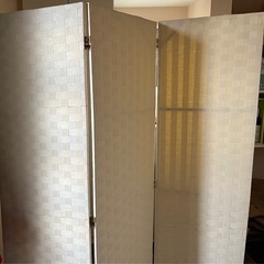 仕切り　ついたて　目隠し　パーテーション　