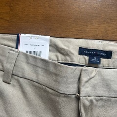 【新品タグ付き】チノパン【Tommy Hilfiger】の画像