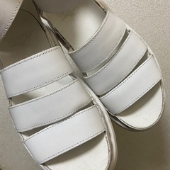 ドクターマーチン　サンダル22.5の画像