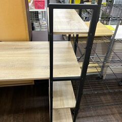 ★ジモティー割あり★ﾗｯｸ付ﾃﾞｽｸ/クリーニング済みHG-6063の画像