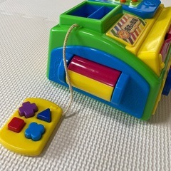 指先の知育　知育玩具の画像