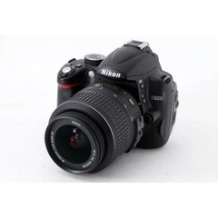 美品‼️最終値下げ！NikonD5000一眼レフカメラ