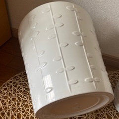 IKEA KARDEMUMMA 大型陶器製植木鉢カバー　 大中2個セット28+21cmの画像