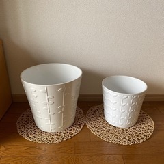 IKEA KARDEMUMMA 大型陶器製植木鉢カバー　 大中2...
