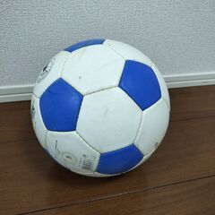 値下げしました！150円！小学生用　サッカーボール　MIKASA４号の画像