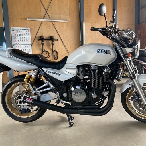 ヤマハXJR1300