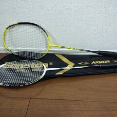 バトミントンラケット　Senston白と青　２本セット　値下げし...