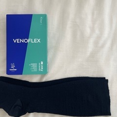 定価5000円　未使用　VENOFLEX 弾性ストッキング S-XL 黒の画像