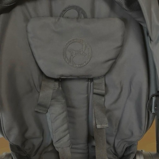 cybex platinum MIOS サイベックス ミオス ブラック　シルバー