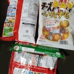 お菓子セットたくさんの画像