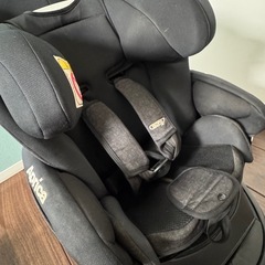 Aprica ディアターン プラス ISOFIX AB 0歳〜　チャイルドシート
の画像