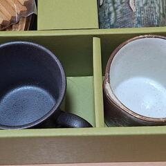 値下げ【未使用・陶器】カップ・ソーサ・木製スプーンのセットの画像
