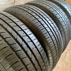 GOODYEAR EfficientGrip EG01 215/60R16 95H 中古タイヤ4本セットの画像