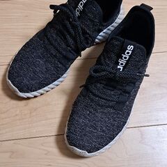 adidas　スニーカー　26センチ