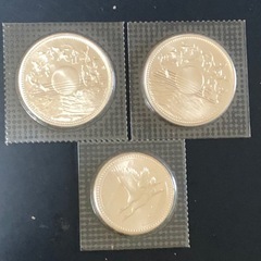天皇陛下御在位60年銀貨2枚  他硬貨1枚の画像