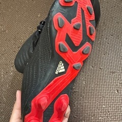 🔴値下げしました！adidas キッズスパイク 21.5cmの画像